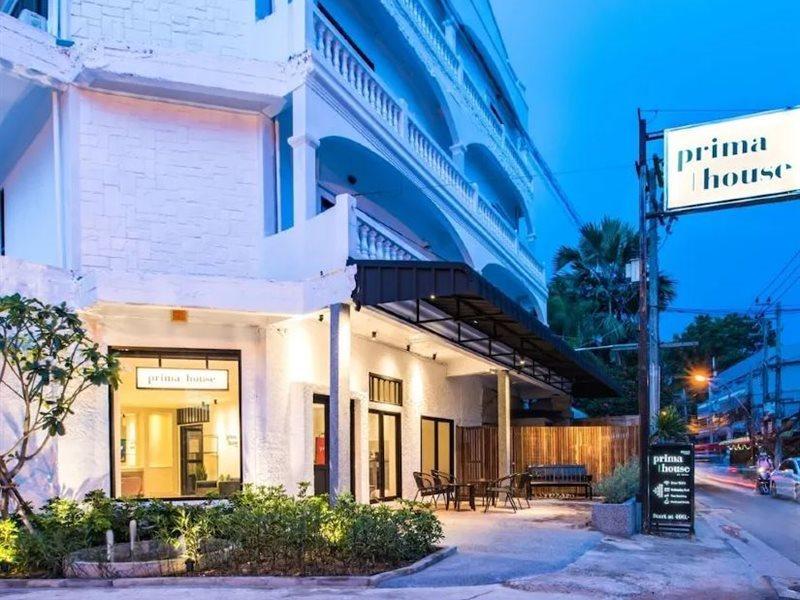 Prima House Pattaya Hotel Bagian luar foto