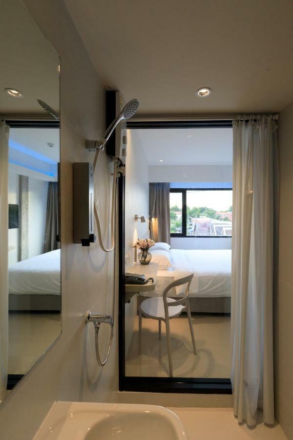 Prima House Pattaya Hotel Bagian luar foto