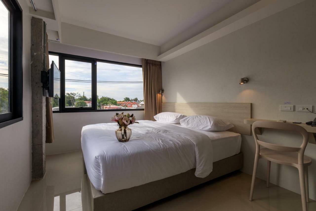 Prima House Pattaya Hotel Bagian luar foto