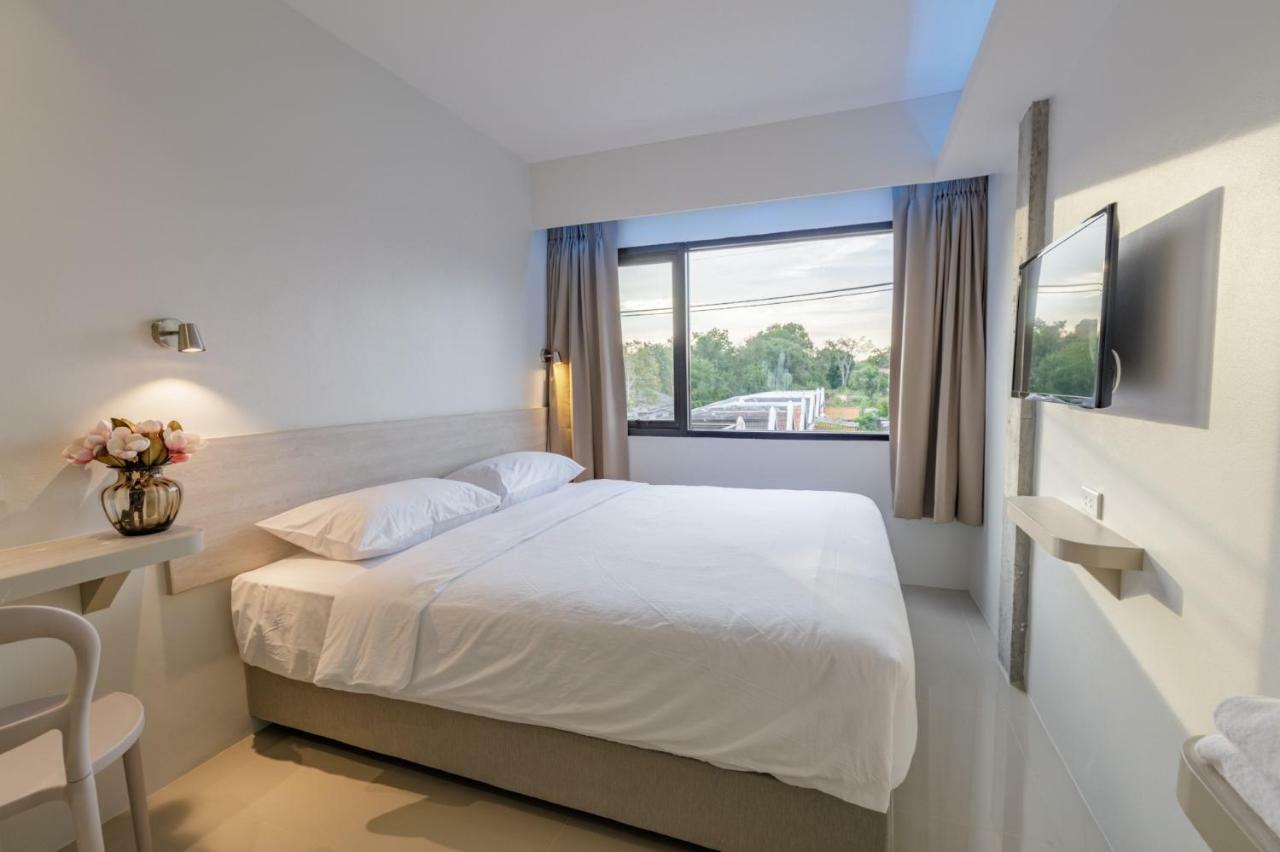 Prima House Pattaya Hotel Bagian luar foto