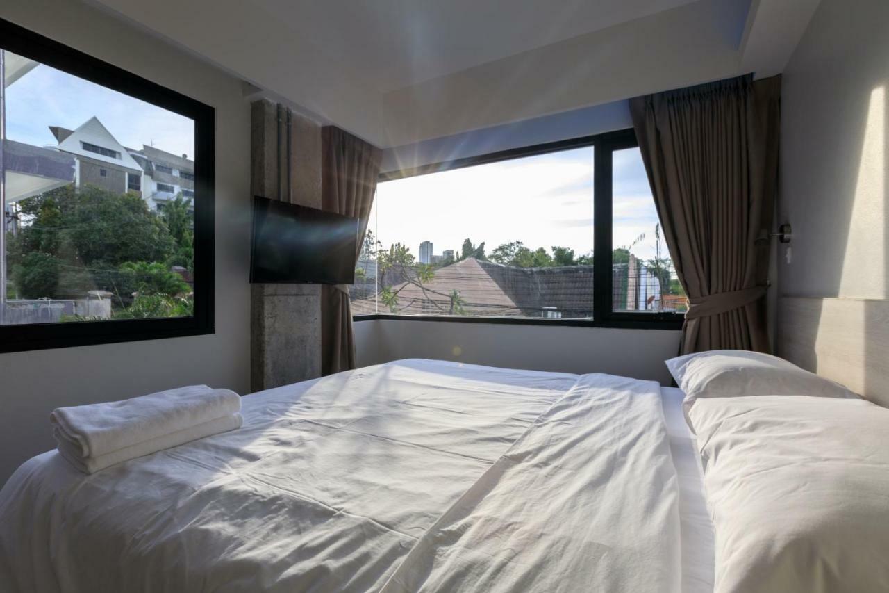 Prima House Pattaya Hotel Bagian luar foto