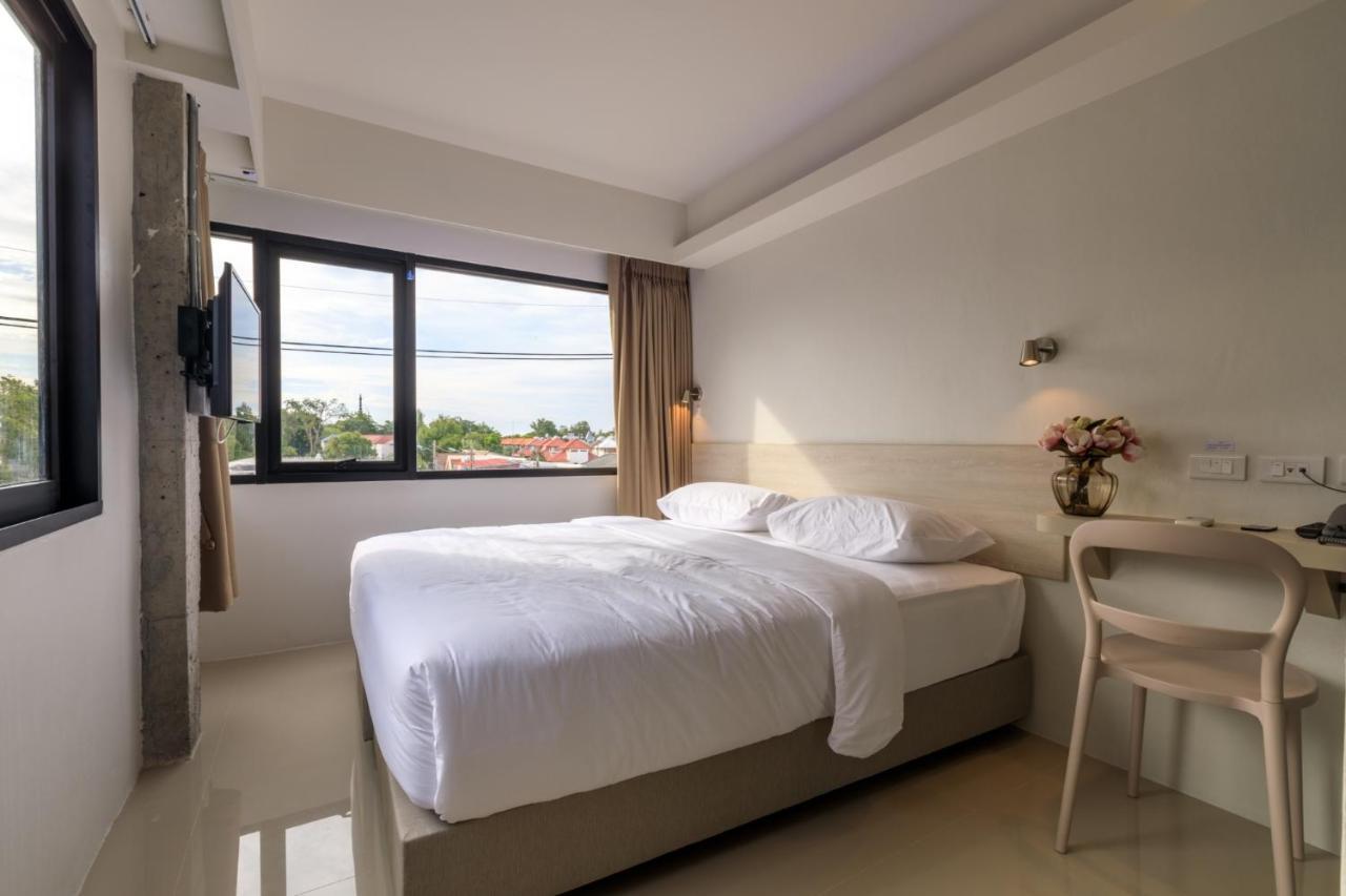 Prima House Pattaya Hotel Bagian luar foto